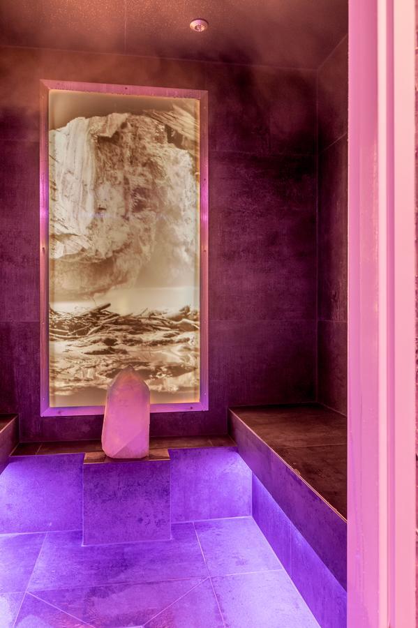 Hotel Garni Caroline Ischgl Bagian luar foto